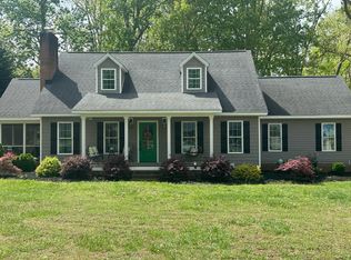 159 Meadow Wood Dr, Gaffney, SC 29341