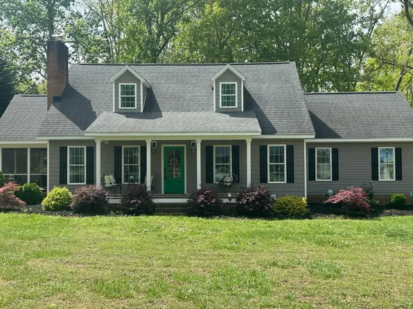 159 Meadow Wood Dr, Gaffney, SC 29341