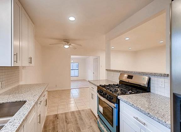 4th image of 814 Sahara Ave #A