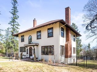 3330 E 1st St, Duluth, MN 55804