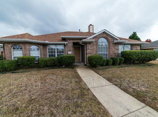 326 Oakhurst Dr, Murphy, TX 75094