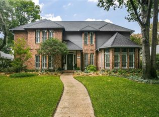 2933 N Saint Andrews Dr, Richardson, TX 75082
