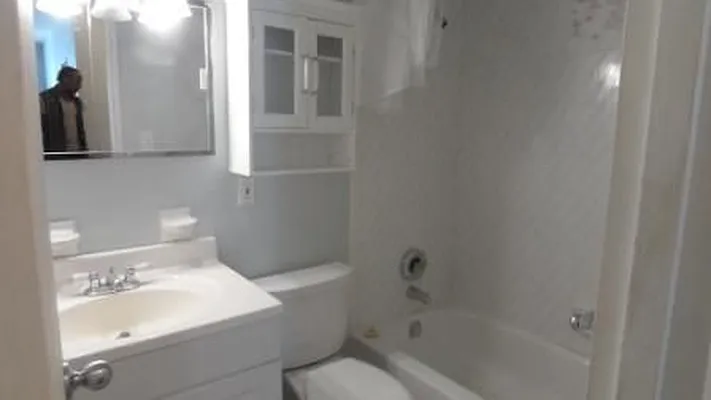 Rented by Veritas Property Management | media 7
