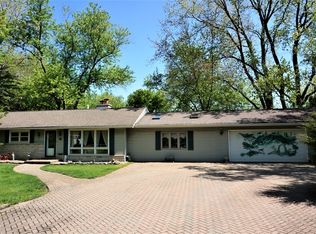 12601 S Regina Ln, Palos Park, IL 60464