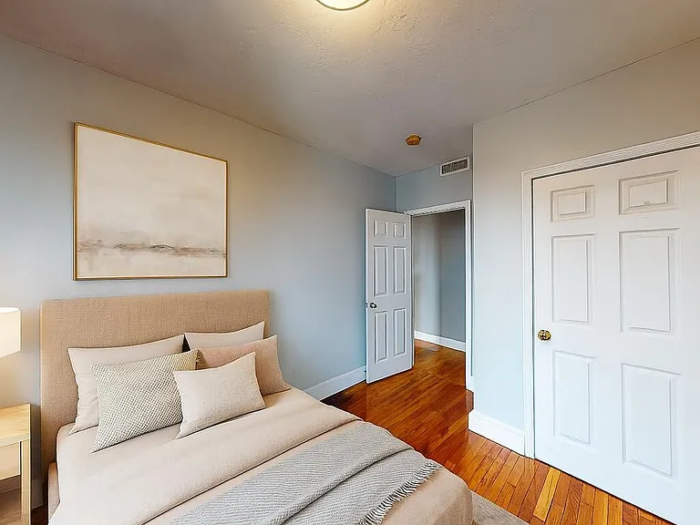 17 Highgate St #11 — Photo 7