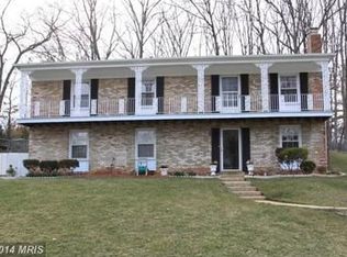5812 Wessex Ln, Alexandria, VA 22310