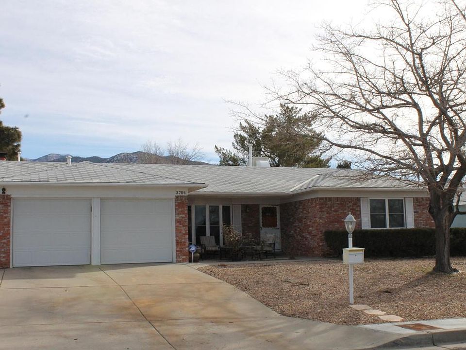 1st image of 3704 Madrid Dr NE
