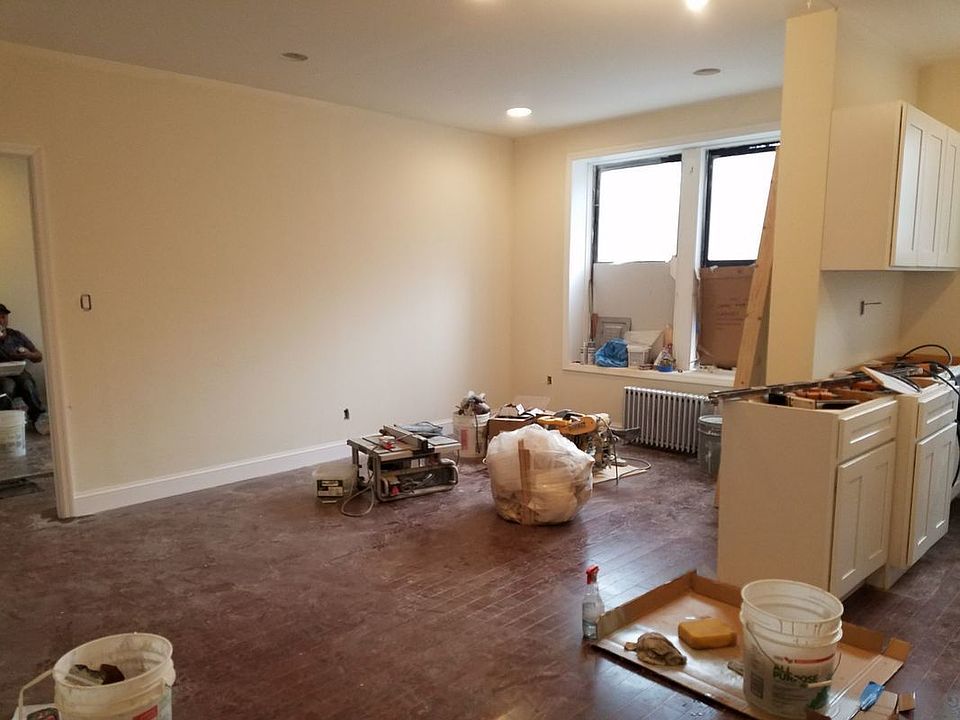 2nd image of 1302 Newkirk Ave APT 2F