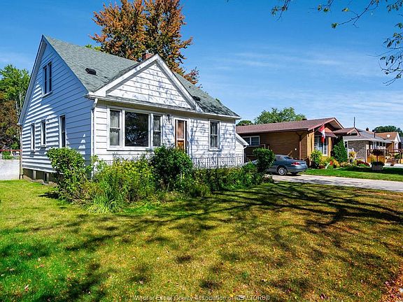 2nd image of 54 Horwath Ave