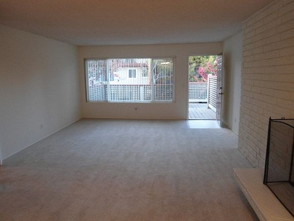 3rd image of 7935 Nightingale Way