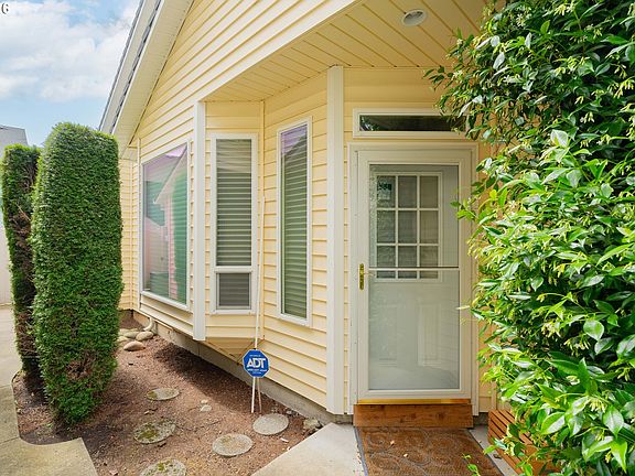 3rd image of 8007 NE 21st Way