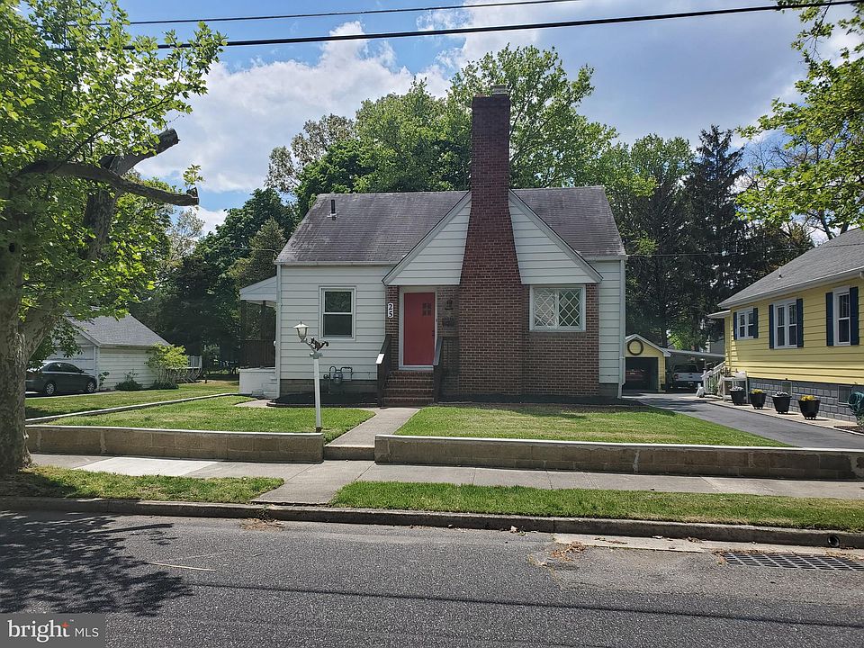 1st image of 25 Oriental Ave