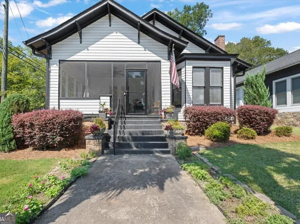 1146 Oak St SE, Covington, GA 30014