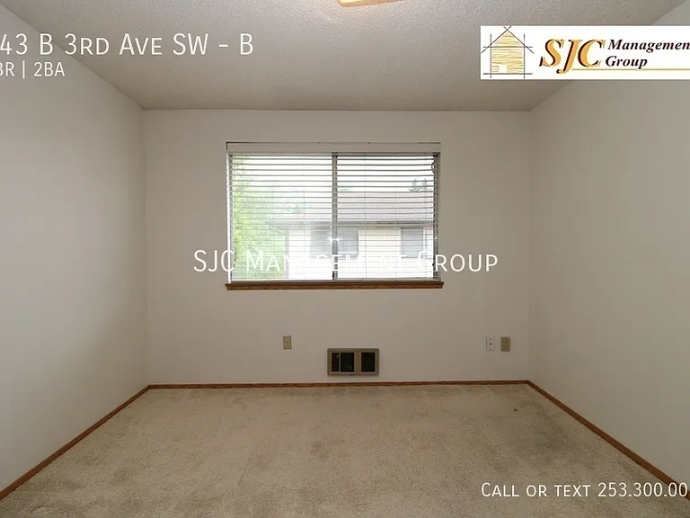 143 3rd Ave SW #B — Photo 11