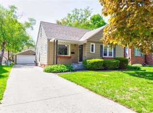 2520 45th St, Des Moines, IA 50310