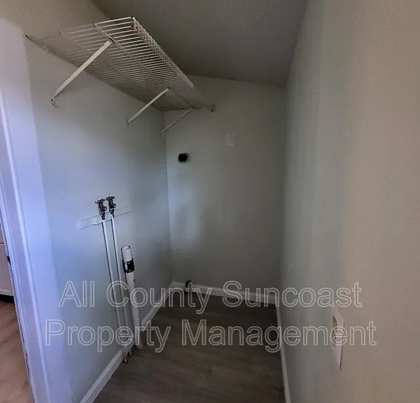 905 Lotus Path — Photo 13