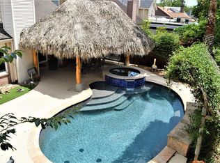 1014 Wentworth Dr, Pearland, TX 77584