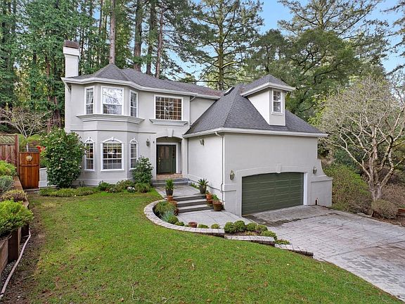 3rd image of 241 Southwood Dr
