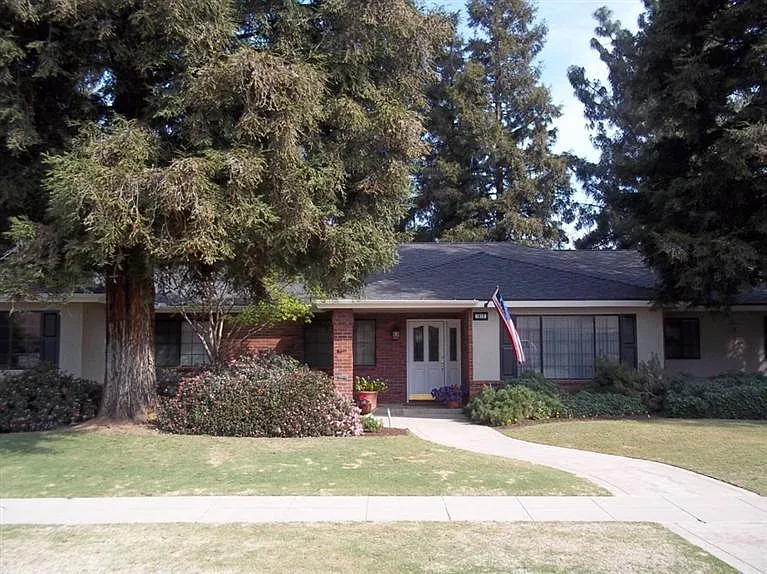 1612 E Jordan Ave photo 1
