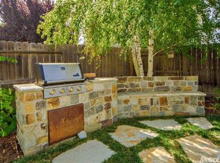 3041 Grizzly Bay Rd, West Sacramento, CA 95691