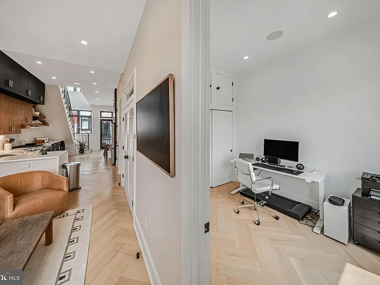 1462 Chapin St NW #8 — Photo 14