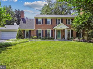 5112 Lupine Ct, Rockville, MD 20853
