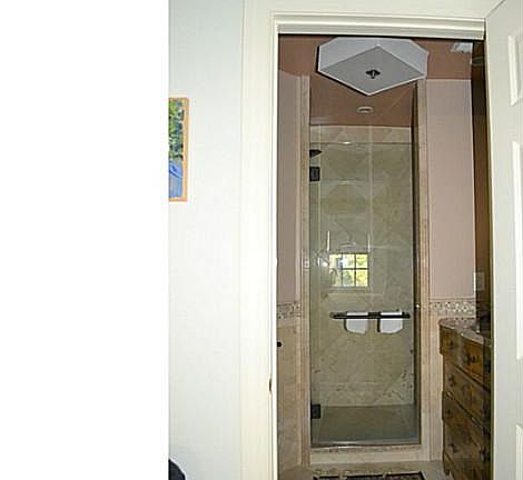 3rd image of 23 Hampton Commons Ter #12