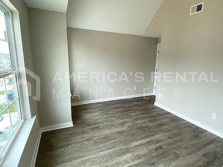 223 Creek Run Way — Photo 13