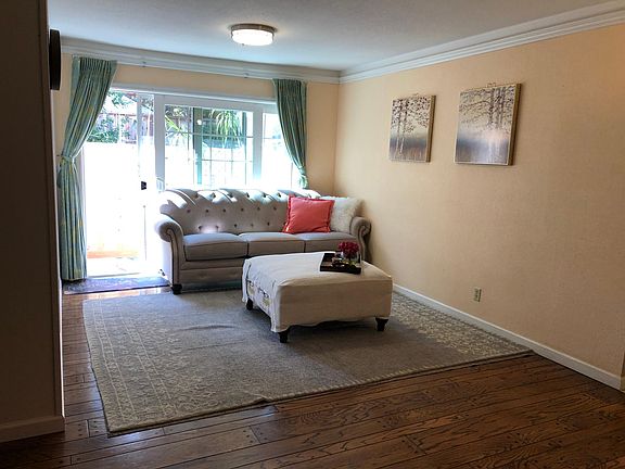 5th image of 3264 Ravenswood Way