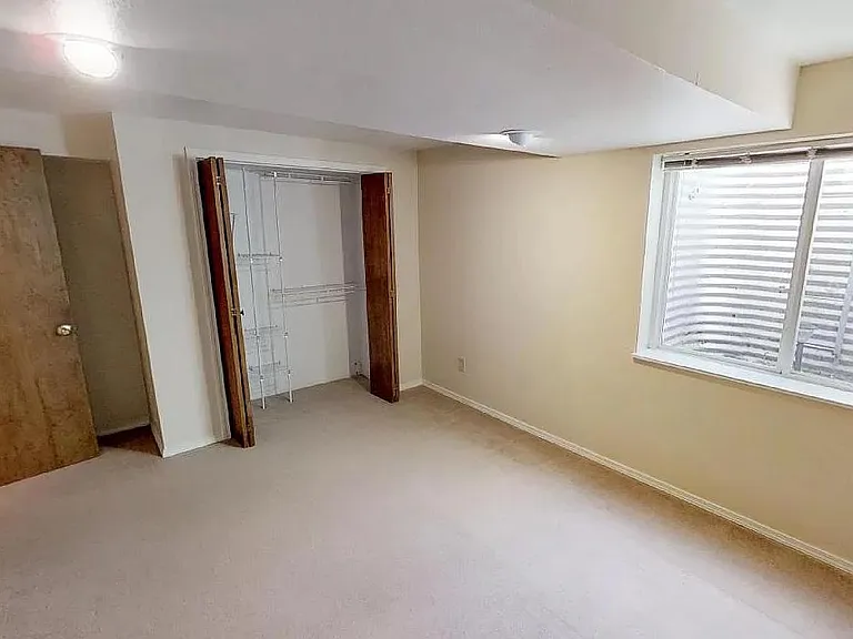 7836 Scarborough Dr — Photo 55