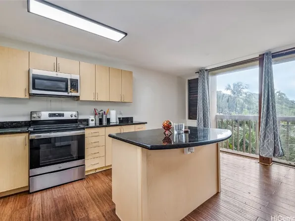 84-754 Ala Mahiku St APT 37B, Waianae, HI 96792