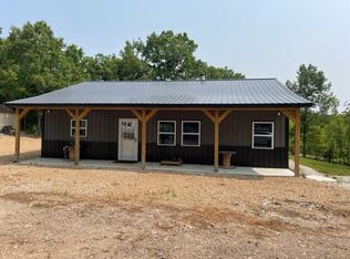 20952 Bent Rd, Hermitage, MO 65668