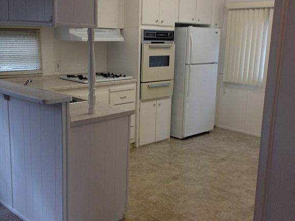 5th image of 141 Buena Vista Dr