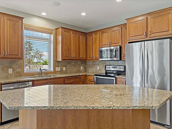 4th image of 13165 Meadow Ln