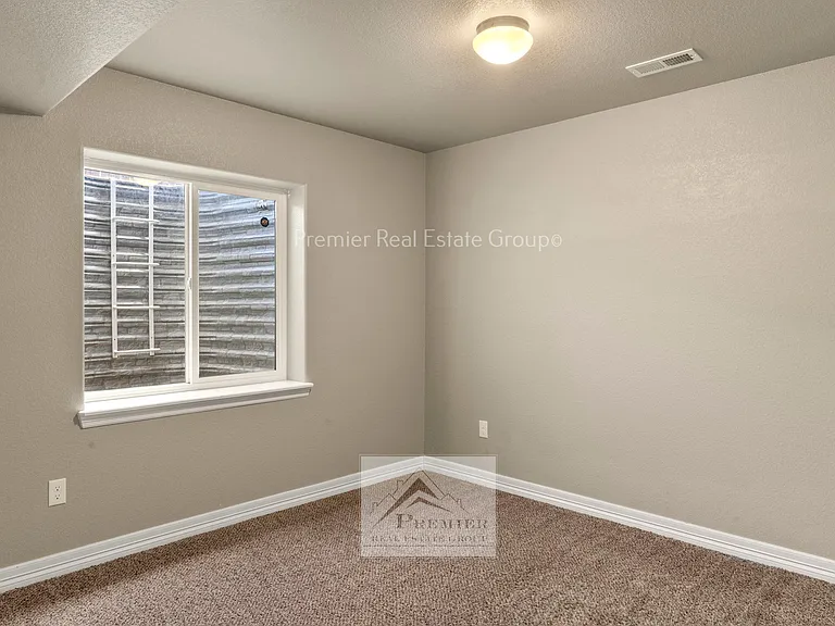 6105 Fiddle Way — Photo 21