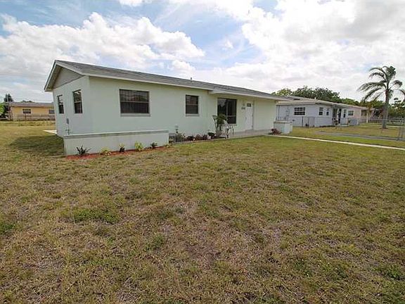 2nd image of 3236 NW 180th St