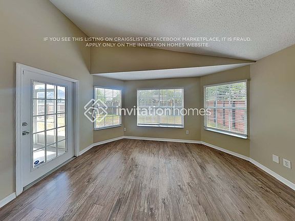 5th image of 1868 White Ave