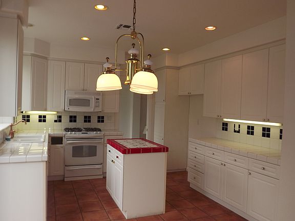 2nd image of 4444 Saint Andrews Dr