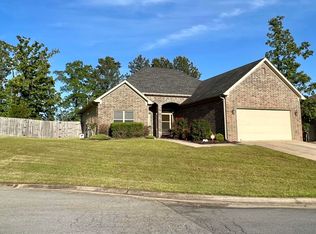 3910 Beacon Cv, Benton, AR 72019