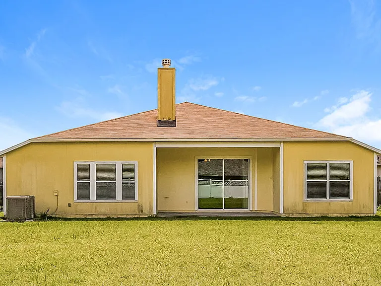 2630 Oak Haven Dr — Photo 16
