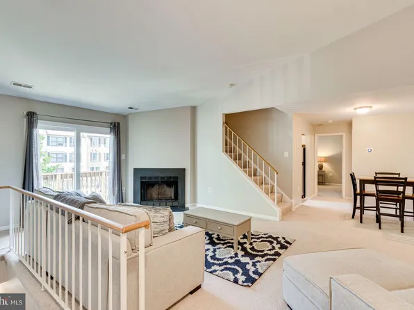 7416 Rokeby Dr, Manassas, VA 20109