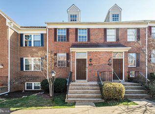 2133 Hutchison Grove Ct, Falls Church, VA 22043