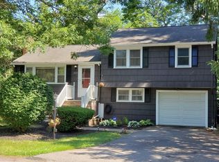 233 4th St, Stoughton, MA 02072