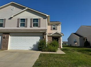7862 Wildwood Farms Ln, Indianapolis, IN