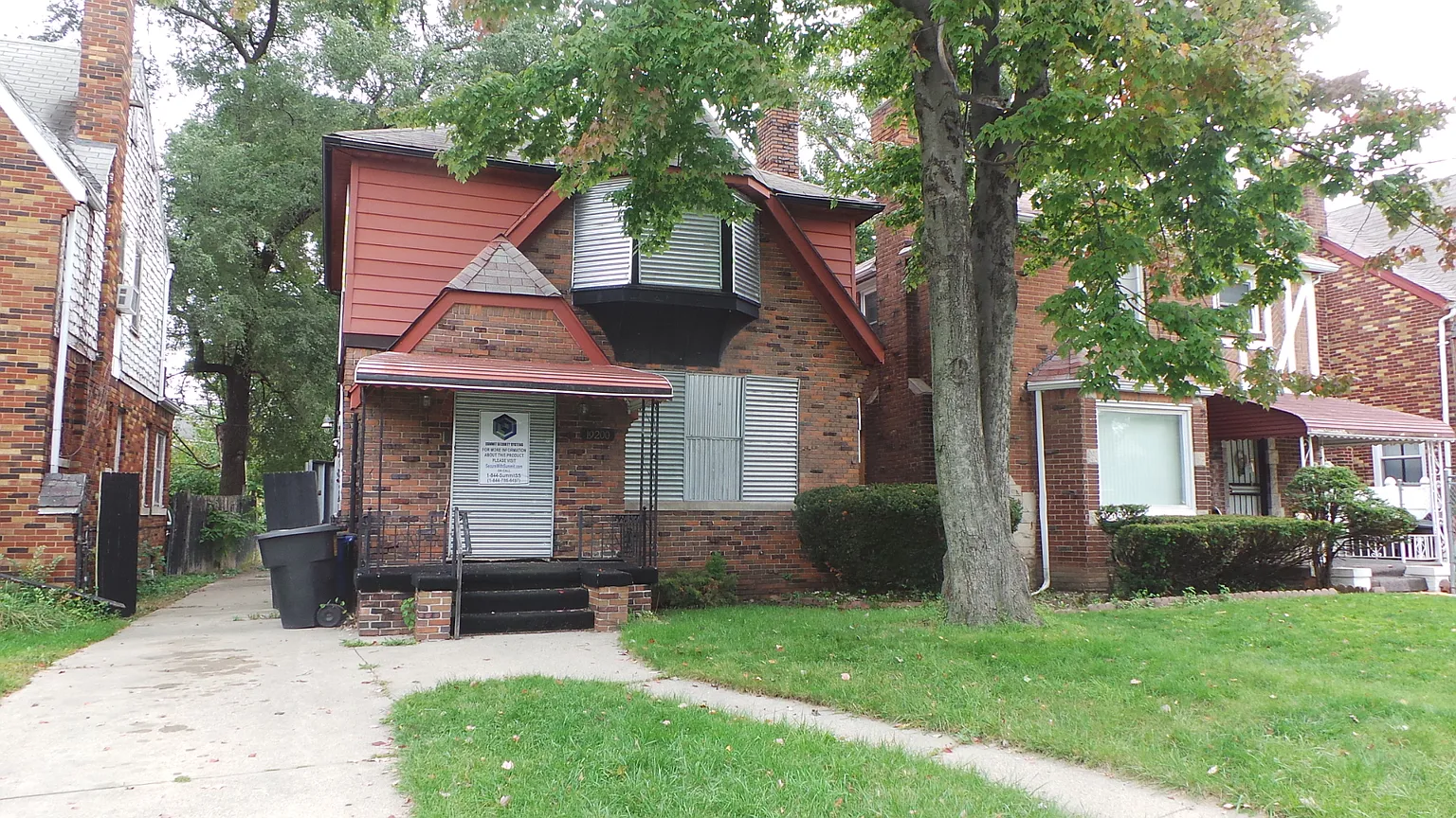 19200 Woodingham Dr photo 1