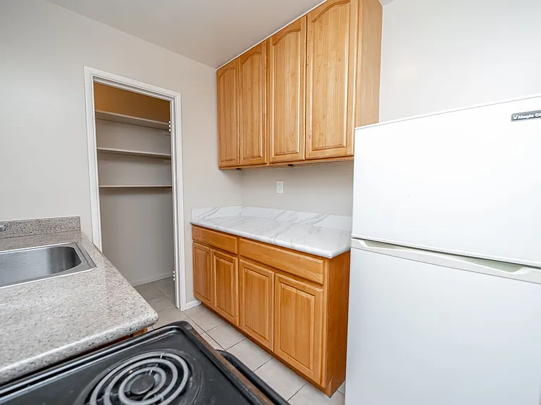 2275 Park Blvd — Photo 5
