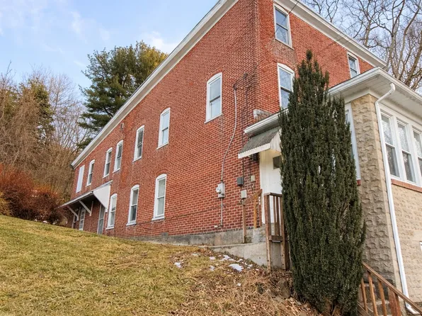 406-408 W Abbott St #1, Lansford, PA 18232