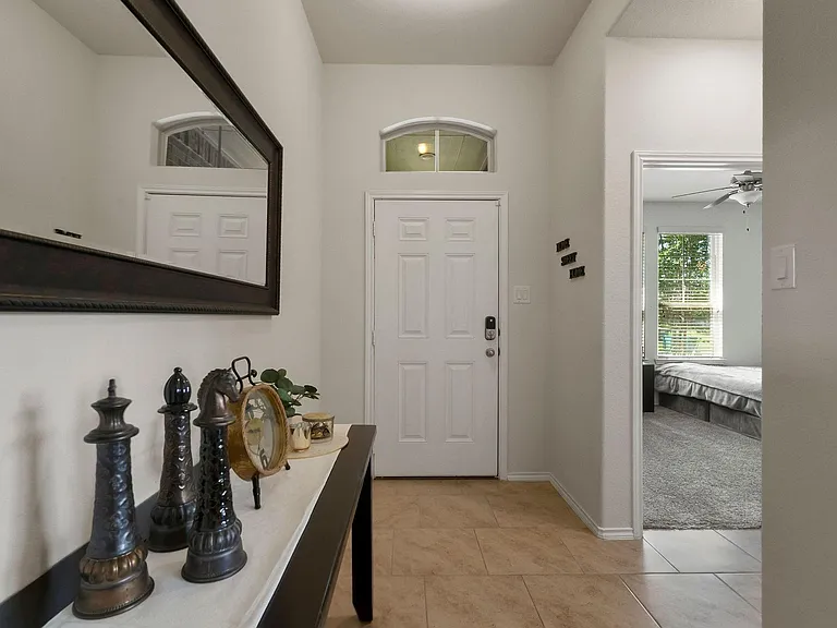 14011 Wolftrap Ln — Photo 5