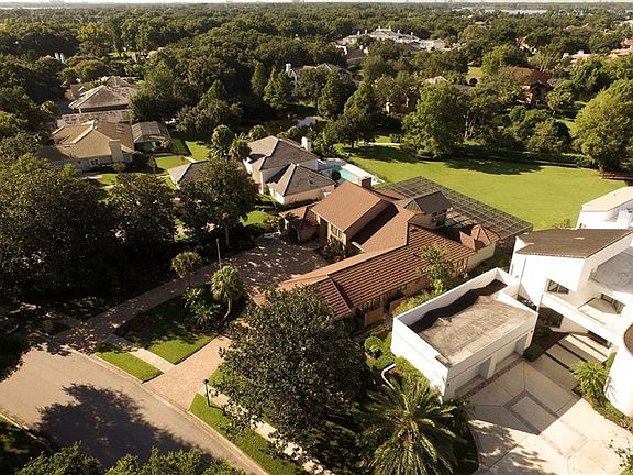 3rd image of 9326 Cypress Cove Dr