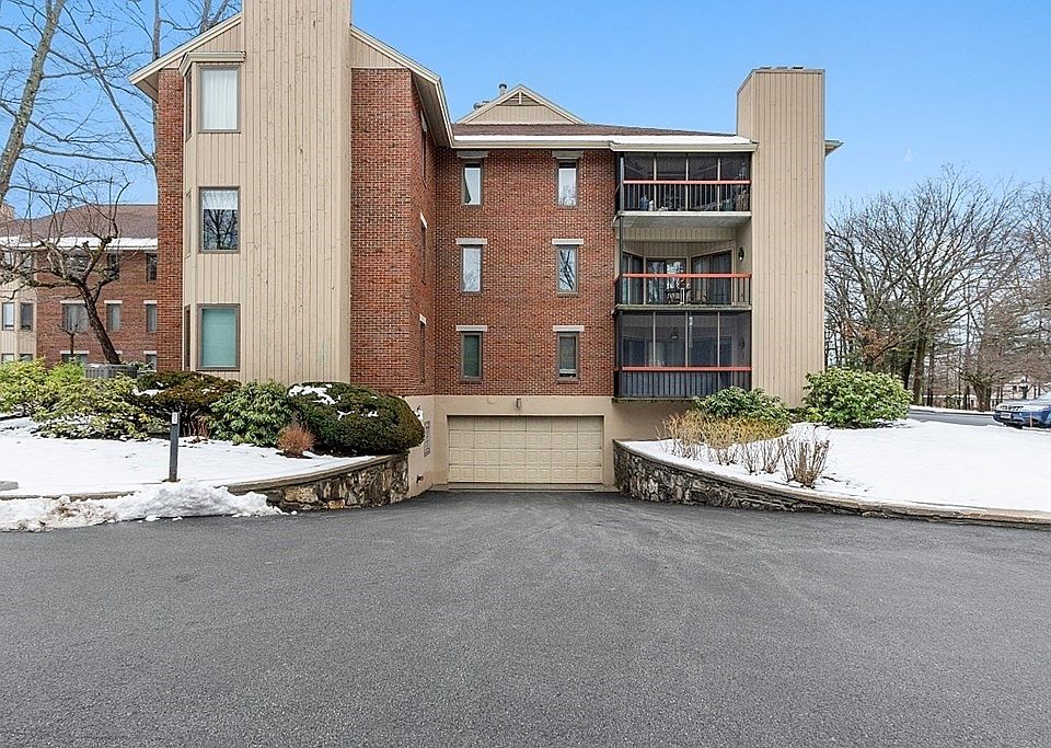Salisbury West Apartments Worcester, MA Zillow